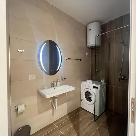 Neal Apartment Tirana