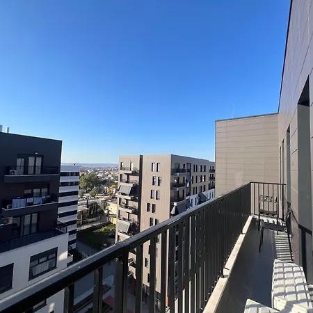 Apartment Neal Tirana